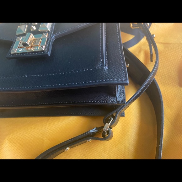 Authentic Valentino Handbag , and dust bag - Picture 8 of 16